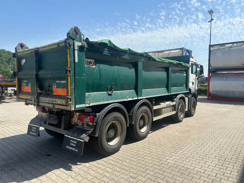MAN TGS 35.440 AJK HARDOX KIPPER (16.5m3), 8x4, MANUAL, EURO-5, TWIN-STEER, BIG AXLES - Camión volquete: foto 5 MAN TGS 35.440 AJK HARDOX KIPPER (16.5m3), 8x4, MANUAL, EURO-5, TWIN-STEER, BIG AXLES - Camión volquete: foto 5