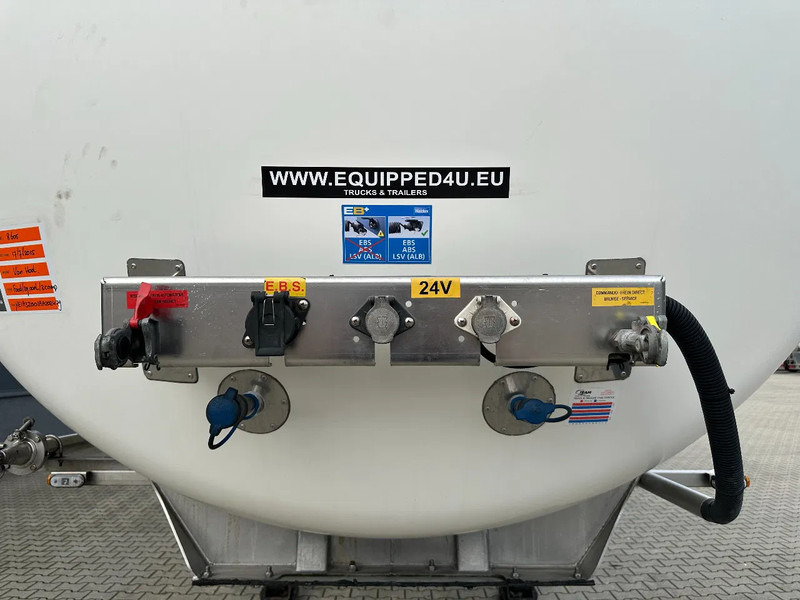 Semirremolque cisterna para transporte de alimentos Van Hool FOOD / 39.000L / 3-COMP / INOX / NL-trailer / APK: 07/2026: foto 11 Semirremolque cisterna para transporte de alimentos Van Hool FOOD / 39.000L / 3-COMP / INOX / NL-trailer / APK: 07/2026: foto 11