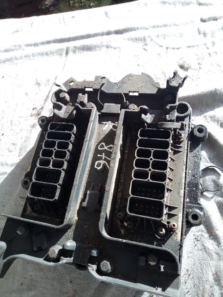 EDC Scania R420 DT1212 1784875 - Unidad de control para Camión: foto 2 EDC Scania R420 DT1212 1784875 - Unidad de control para Camión: foto 2