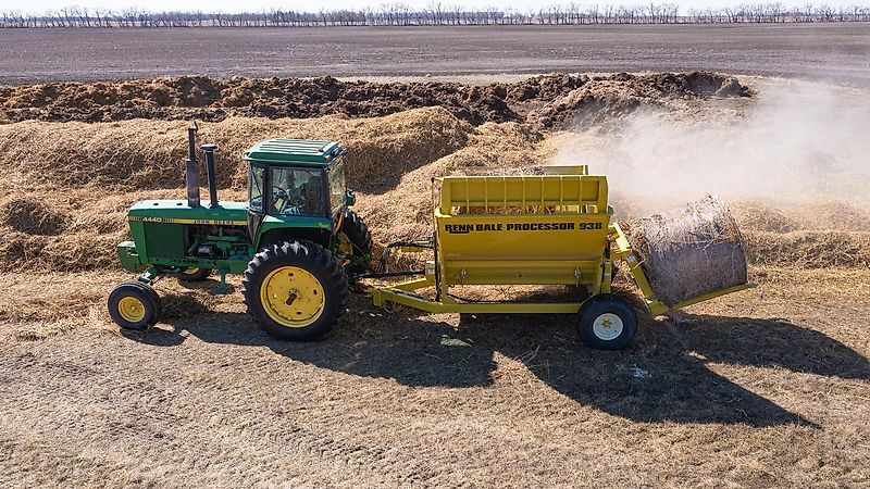 Degelman RENN BALE PROCESSOR 938 - Maquinaria de henificación: foto 2 Degelman RENN BALE PROCESSOR 938 - Maquinaria de henificación: foto 2