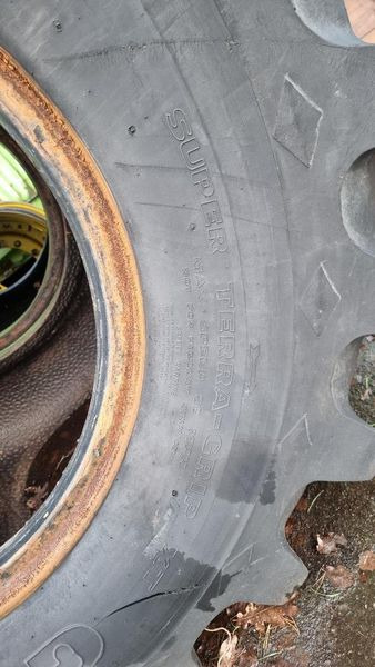 Good Year VA73x44.00-32 NHS Terrareifen, Terraräder (1050/50R32) - Neumático: foto 5 Good Year VA73x44.00-32 NHS Terrareifen, Terraräder (1050/50R32) - Neumático: foto 5