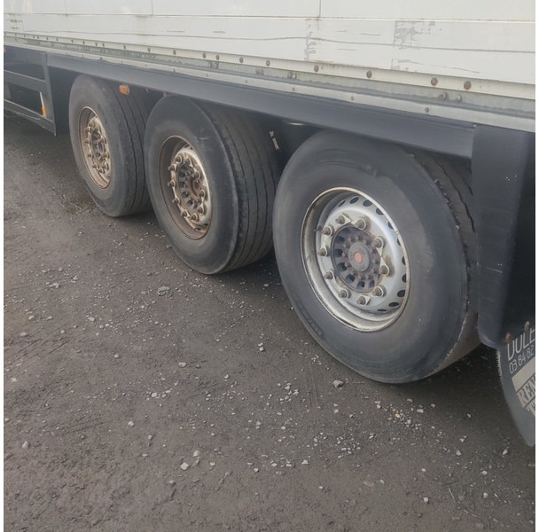 Semirremolque caja cerrada Schmitz Cargobull SKI 24: foto 7