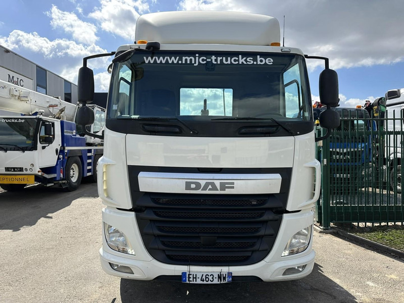 DAF CF 460 4x2 19T MARREL ABROLLKIPPER HAKEN - 5.10M + 1.30M Ausziehbarer Stoßstange - EURO 6 - 13L ENGINE - ZF AUTO - Camión multibasculante: foto 2 DAF CF 460 4x2 19T MARREL ABROLLKIPPER HAKEN - 5.10M + 1.30M Ausziehbarer Stoßstange - EURO 6 - 13L ENGINE - ZF AUTO - Camión multibasculante: foto 2