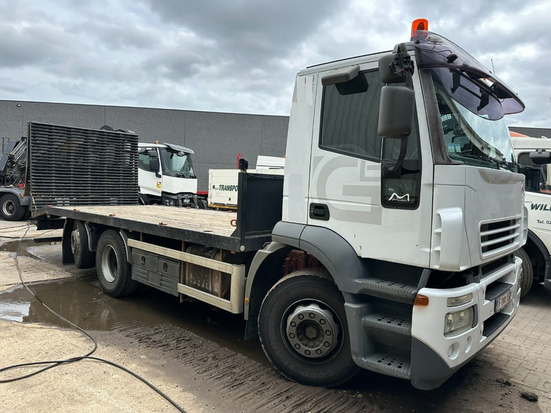 Iveco STRALIS 270 6x2 OPRIJWAGEN / AUTOTRANSPORTER / MACHINE CARRIER + WINCH + RAMPS - *127.000km* - BE TRUCK - Camión portavehículos: foto 1 Iveco STRALIS 270 6x2 OPRIJWAGEN / AUTOTRANSPORTER / MACHINE CARRIER + WINCH + RAMPS - *127.000km* - BE TRUCK - Camión portavehículos: foto 1