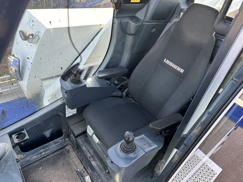 Grúa todo terreno Liebherr LTM 1050-3.1 50T - 38M - 6x4x6 - 45.000km 7527h - TELMA - CE - TOP CONDITION - BE MACHINE: foto 18