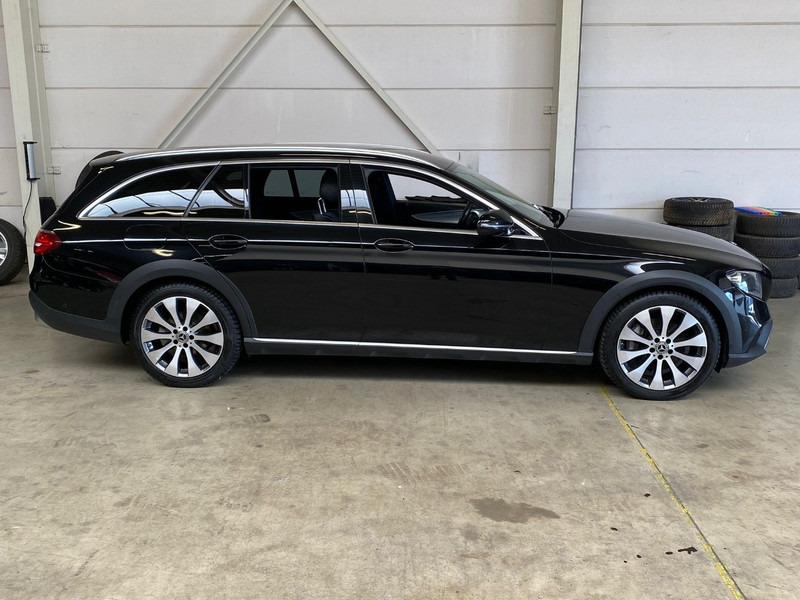 Mercedes-Benz E220d ALL-TERRAIN - 4 MATIC 4x4 - automatic - alcantara - 20 - Coche: foto 5 Mercedes-Benz E220d ALL-TERRAIN - 4 MATIC 4x4 - automatic - alcantara - 20 - Coche: foto 5