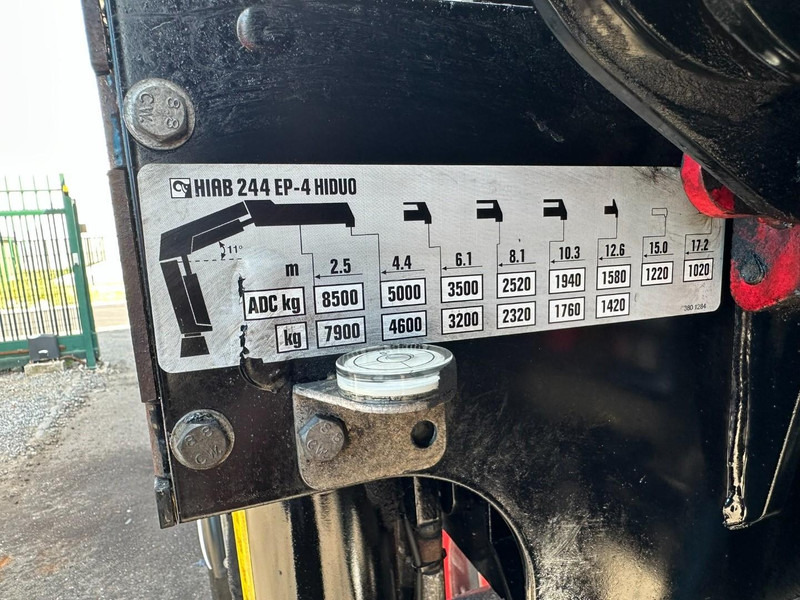 Camión lona, Camión grúa Scania P410 8x4 TRIDEM PRITSCHE PLANE + KRAN HIAB 244 EP-4 HIDUO - RETARDER - LIFT + STEERING AXLE - *327.000km* - RADIO: foto 12 Camión lona, Camión grúa Scania P410 8x4 TRIDEM PRITSCHE PLANE + KRAN HIAB 244 EP-4 HIDUO - RETARDER - LIFT + STEERING AXLE - *327.000km* - RADIO: foto 12