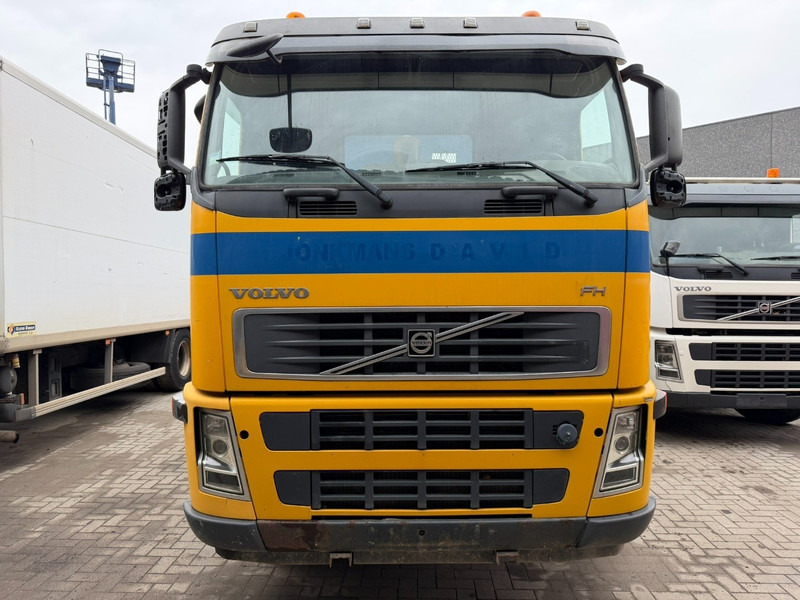 Volvo FH 400 8X4 TIPPER - MANUAL 3+3 - STEEL SPRING / BLATT - EURO 5 - 13T BIG AXLES HUB REDUCTION - BE TRUCK - Camión volquete: foto 2 Volvo FH 400 8X4 TIPPER - MANUAL 3+3 - STEEL SPRING / BLATT - EURO 5 - 13T BIG AXLES HUB REDUCTION - BE TRUCK - Camión volquete: foto 2