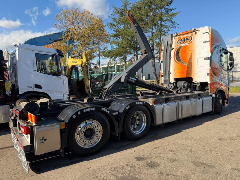 Volvo FH 460 6x2 GLOBE XL AJK HOOKLIFT - *FULL AIR* - DYNAMIC STEERING - I PARK COOL - LIFT + STEERING - ALCOA - BE TRUCK - TOP CONDITION - Camión multibasculante: foto 5 Volvo FH 460 6x2 GLOBE XL AJK HOOKLIFT - *FULL AIR* - DYNAMIC STEERING - I PARK COOL - LIFT + STEERING - ALCOA - BE TRUCK - TOP CONDITION - Camión multibasculante: foto 5