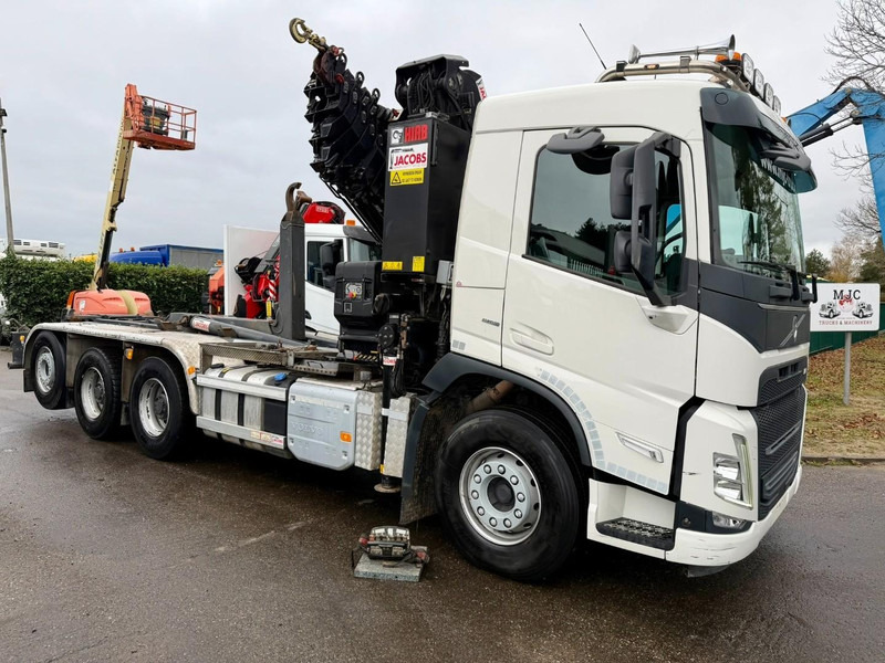 Volvo FM 500 8X4 TRIDEM HOOKLIFT + (25m!) CRANE HIAB 302 E-8x + 1 ME + WINCH - *127.000km* - *1976h crane hours* - TOP CONDITION - BE TRUCK - Camión multibasculante, Camión grúa: foto 2 Volvo FM 500 8X4 TRIDEM HOOKLIFT + (25m!) CRANE HIAB 302 E-8x + 1 ME + WINCH - *127.000km* - *1976h crane hours* - TOP CONDITION - BE TRUCK - Camión multibasculante, Camión grúa: foto 2