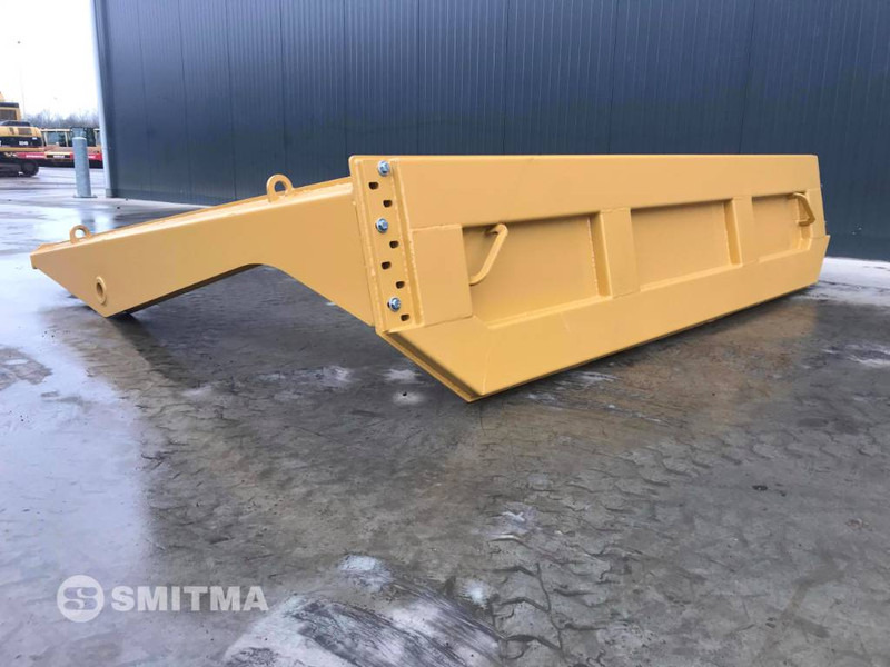 Cat 735B - Trampilla elevadora para Maquinaria de construcción: foto 2 Cat 735B - Trampilla elevadora para Maquinaria de construcción: foto 2