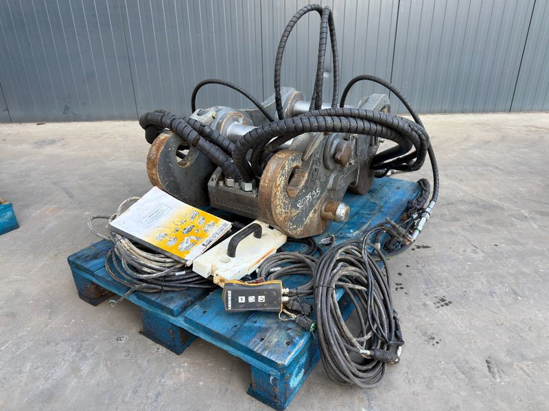 Liebherr SWA48 - 323F Likufix - Acoplamiento rápido para Maquinaria de construcción: foto 2 Liebherr SWA48 - 323F Likufix - Acoplamiento rápido para Maquinaria de construcción: foto 2