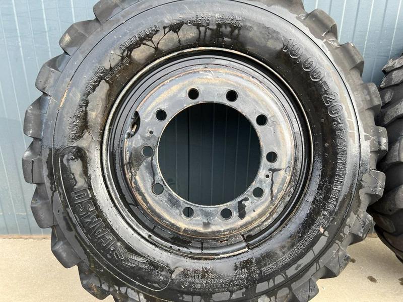 Michelin 1000 x 20 banden / 10.00 x 20: 1x2 Reifen - Neumáticos y llantas para Maquinaria de construcción: foto 5 Michelin 1000 x 20 banden / 10.00 x 20: 1x2 Reifen - Neumáticos y llantas para Maquinaria de construcción: foto 5