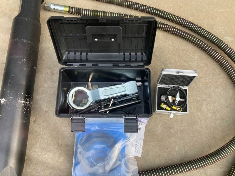 Martillo hidráulico para Maquinaria de construcción nuevo Smitma S140 / Caterpillar 320 / 323 - Volvo EC210: foto 7