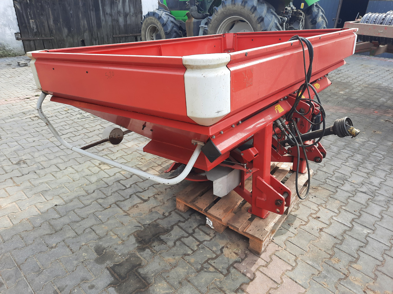 Esparcidor de fertilizantes LELY CENTERLINER SX 2000 L: foto 6