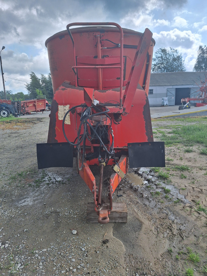 AGRAM BIG-FEED - Otros maquinaria: foto 2 AGRAM BIG-FEED - Otros maquinaria: foto 2