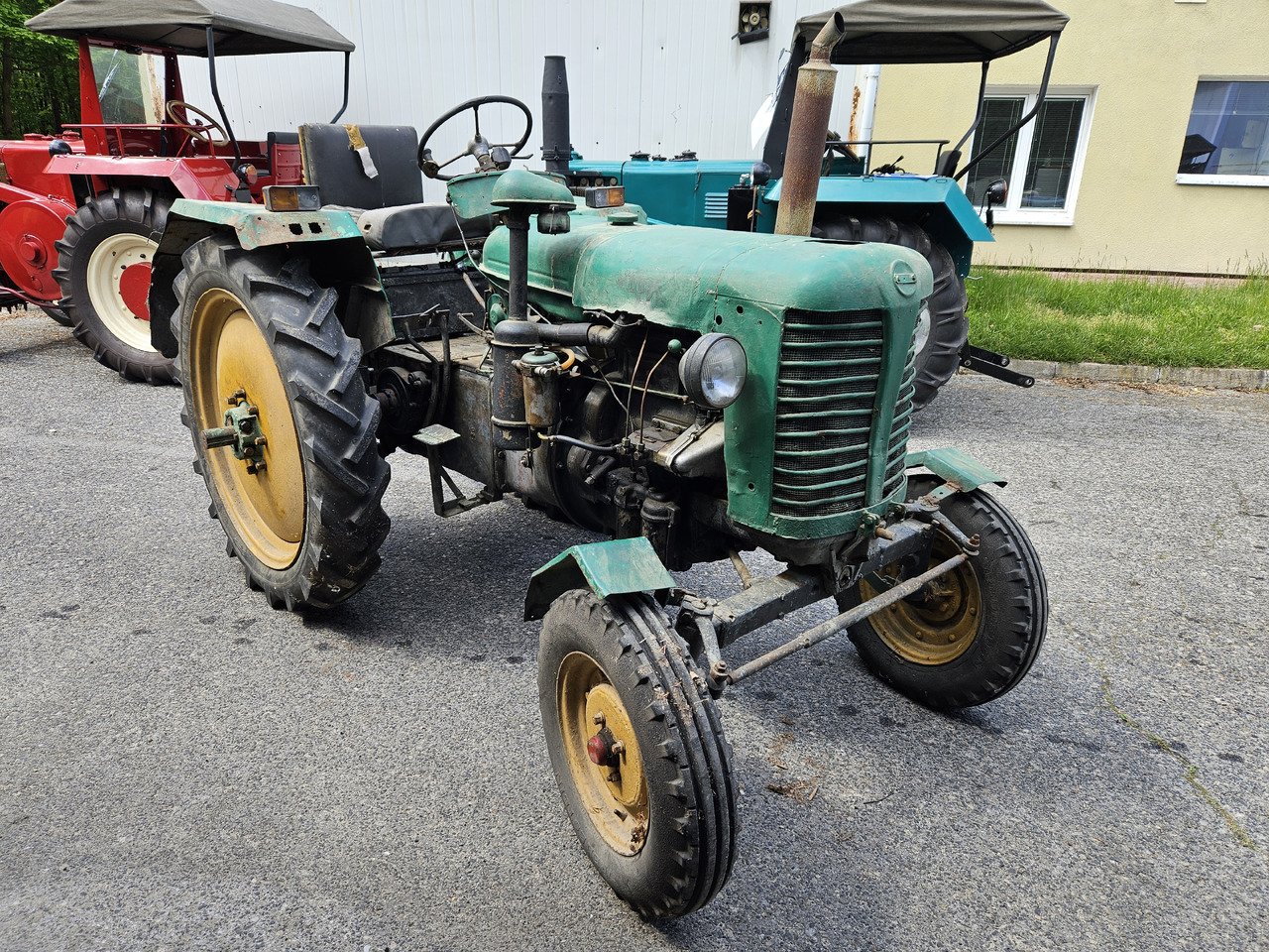Zetor 25 - Tractor: foto 4 Zetor 25 - Tractor: foto 4