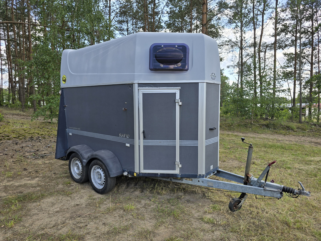 Humbaur HP2006 2ES - Remolque transporte de ganado: foto 1 Humbaur HP2006 2ES - Remolque transporte de ganado: foto 1