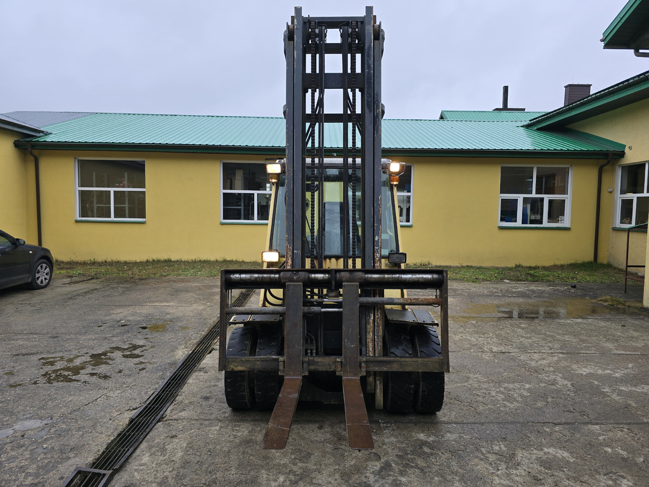 Hyster H4.00XM-5 - Carretilla elevadora diésel: foto 4 Hyster H4.00XM-5 - Carretilla elevadora diésel: foto 4