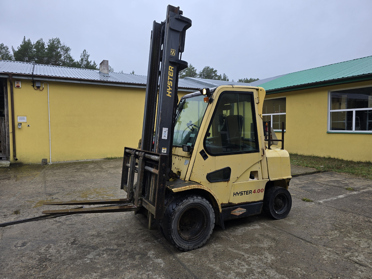 Hyster H4.00XM-5 - Carretilla elevadora diésel: foto 1 Hyster H4.00XM-5 - Carretilla elevadora diésel: foto 1