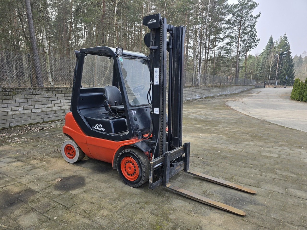 Linde H20D-03 - Carretilla elevadora diésel: foto 5 Linde H20D-03 - Carretilla elevadora diésel: foto 5
