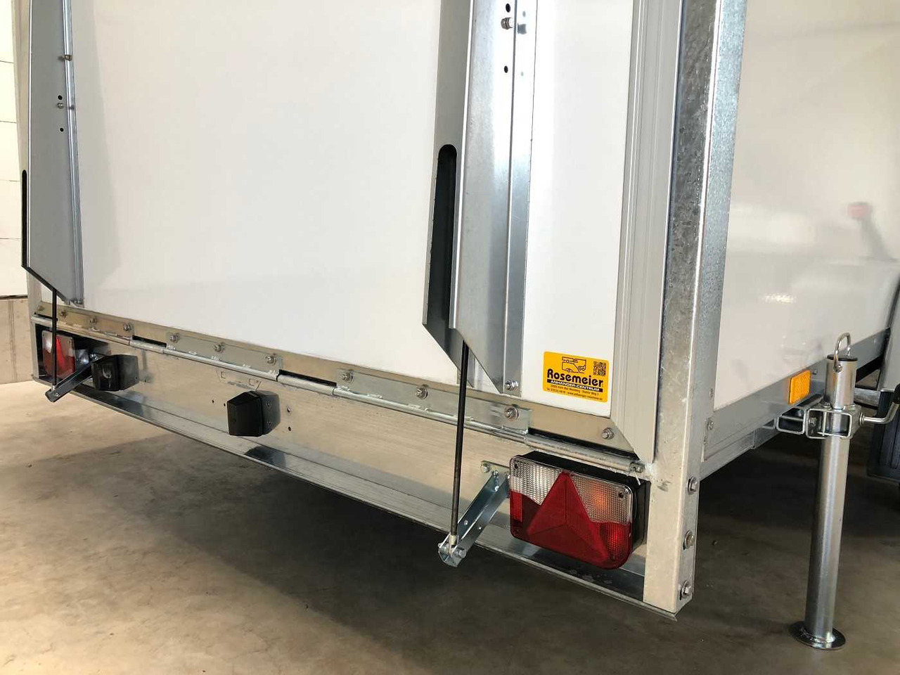 Remolque caja cerrada nuevo BLYSS F2741HT Rampe Kofferanhänger: foto 18