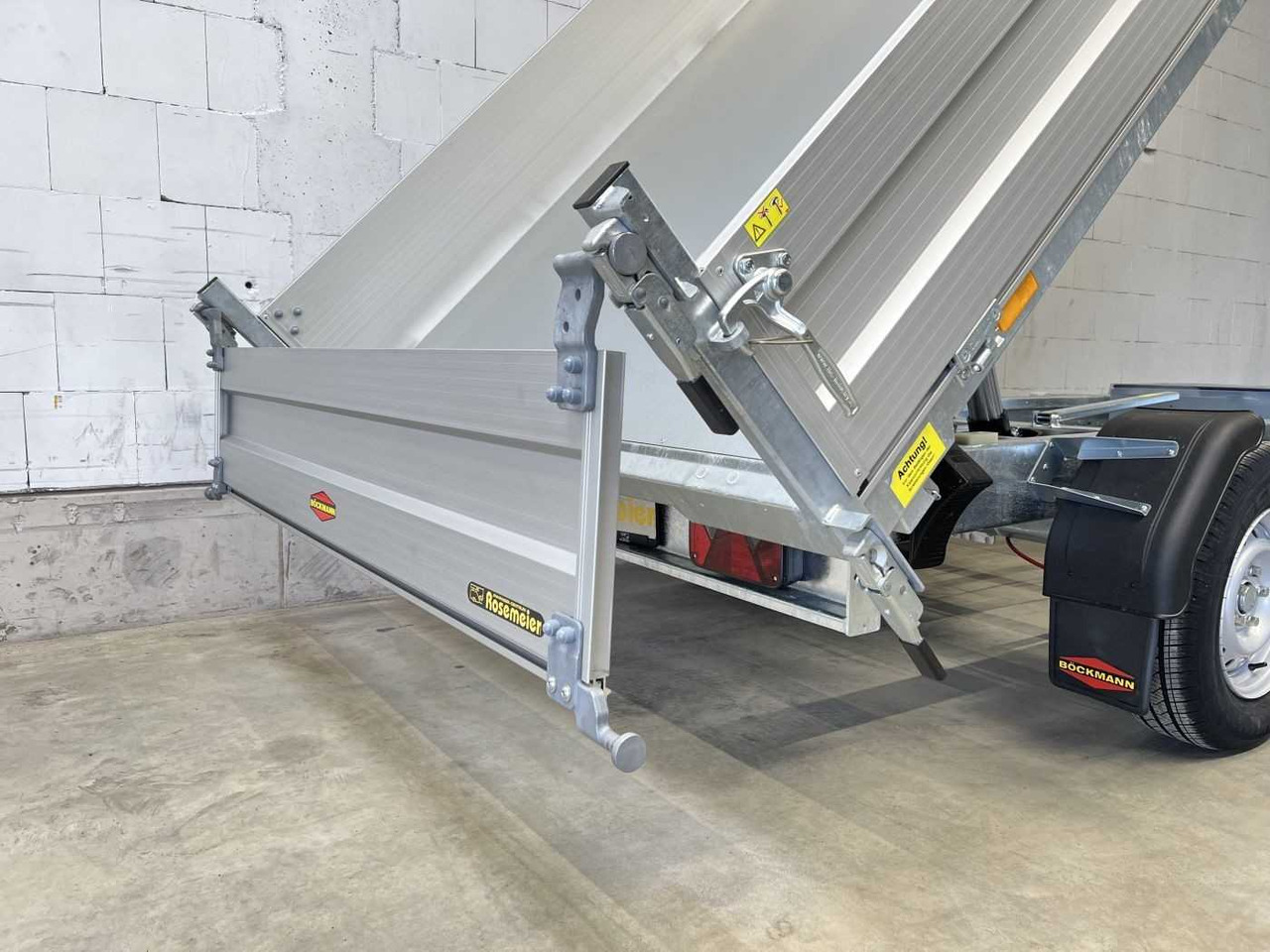 BOECKMANN DK-AL 3218/27 P Eco Dreiseitenkipper - Remolque volquete: foto 4 BOECKMANN DK-AL 3218/27 P Eco Dreiseitenkipper - Remolque volquete: foto 4