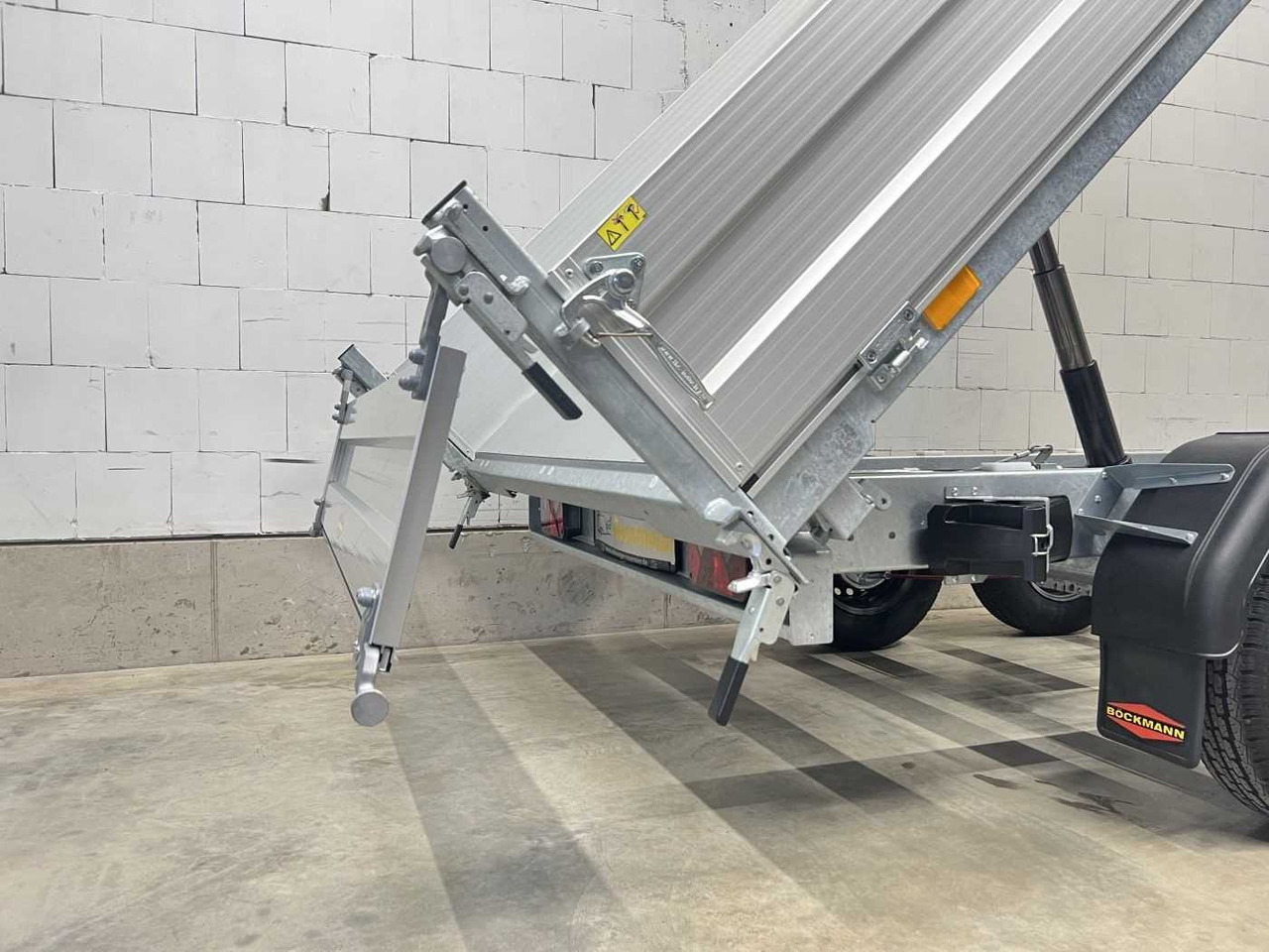 BOECKMANN DK-AL 3218/30 P Eco XXL Dreiseitenkipper - Remolque volquete: foto 3 BOECKMANN DK-AL 3218/30 P Eco XXL Dreiseitenkipper - Remolque volquete: foto 3
