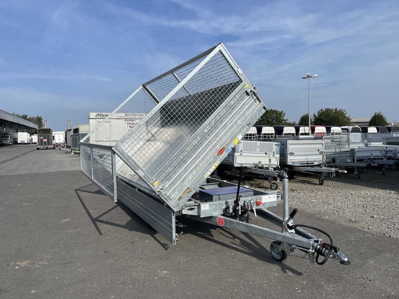 BOECKMANN DK-ST 3218/27 P Gitter Dreiseitenkipper - Remolque volquete: foto 5 BOECKMANN DK-ST 3218/27 P Gitter Dreiseitenkipper - Remolque volquete: foto 5