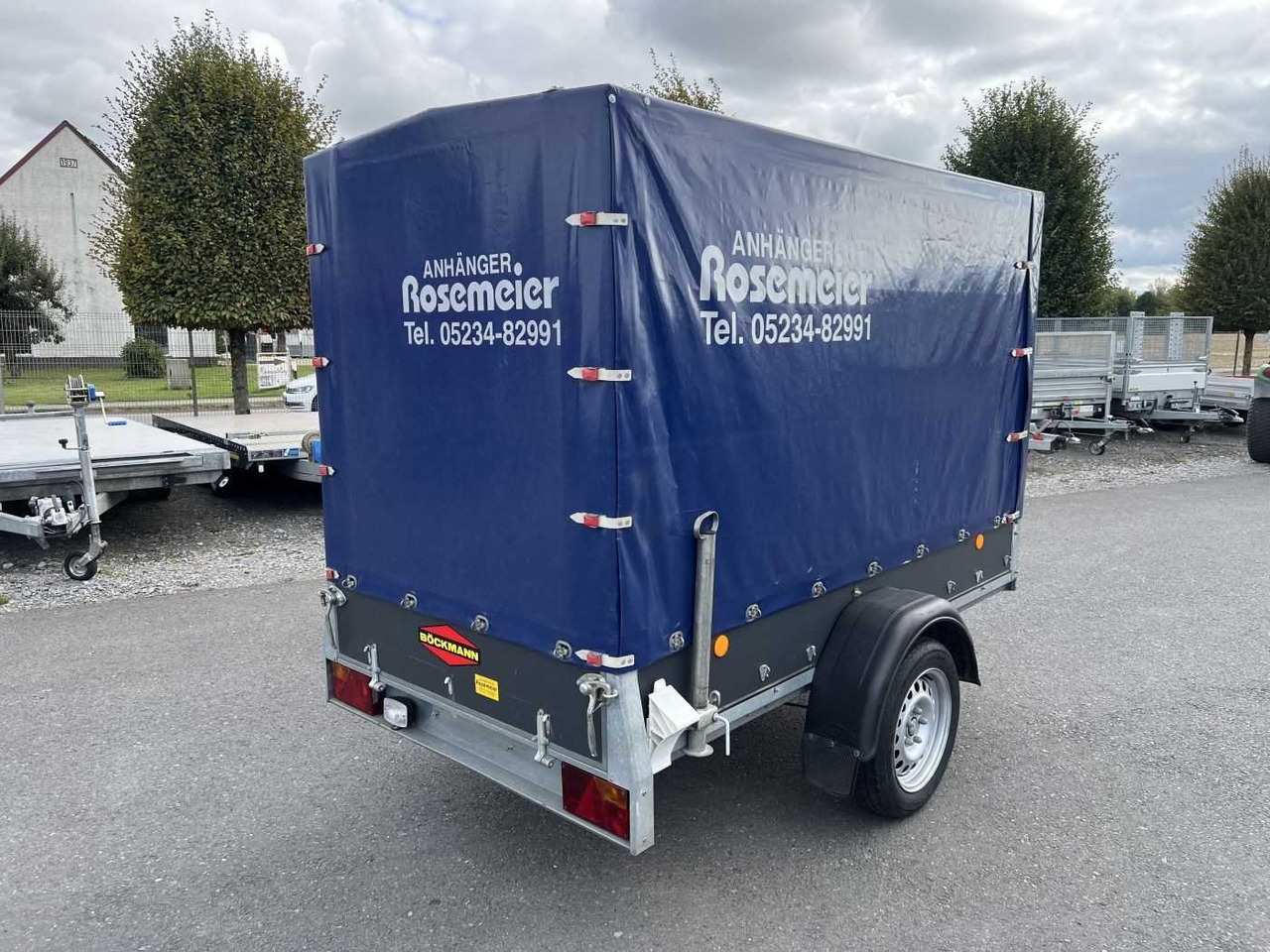 BOECKMANN HNB 1025 Plane Kastenanhänger gebremst - Remolque de coche: foto 3 BOECKMANN HNB 1025 Plane Kastenanhänger gebremst - Remolque de coche: foto 3