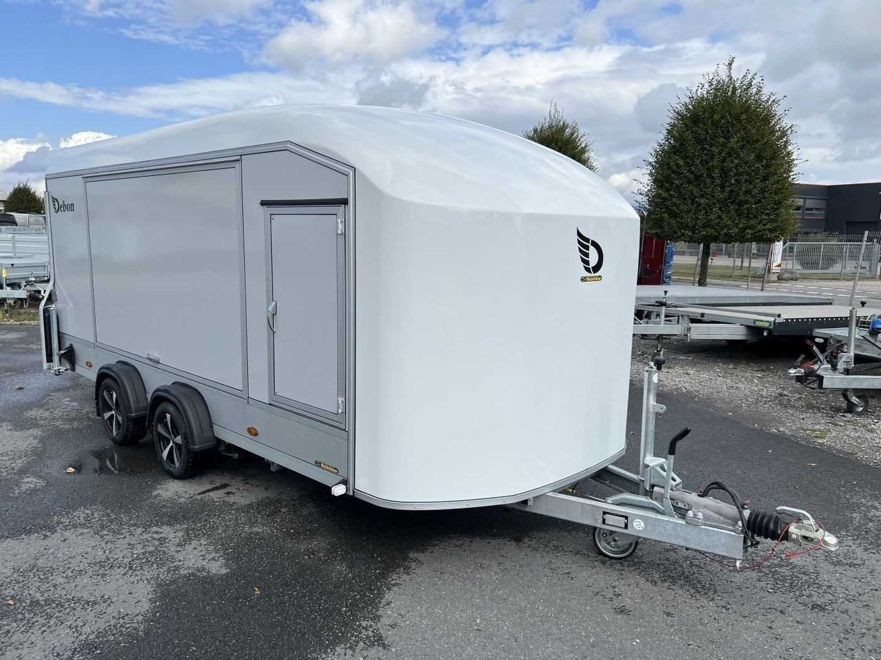 CHEVAL LIBERTE DEBON C1000 Roadster ALF Autotransporter geschlossen - Remolque portavehículos: foto 1 CHEVAL LIBERTE DEBON C1000 Roadster ALF Autotransporter geschlossen - Remolque portavehículos: foto 1