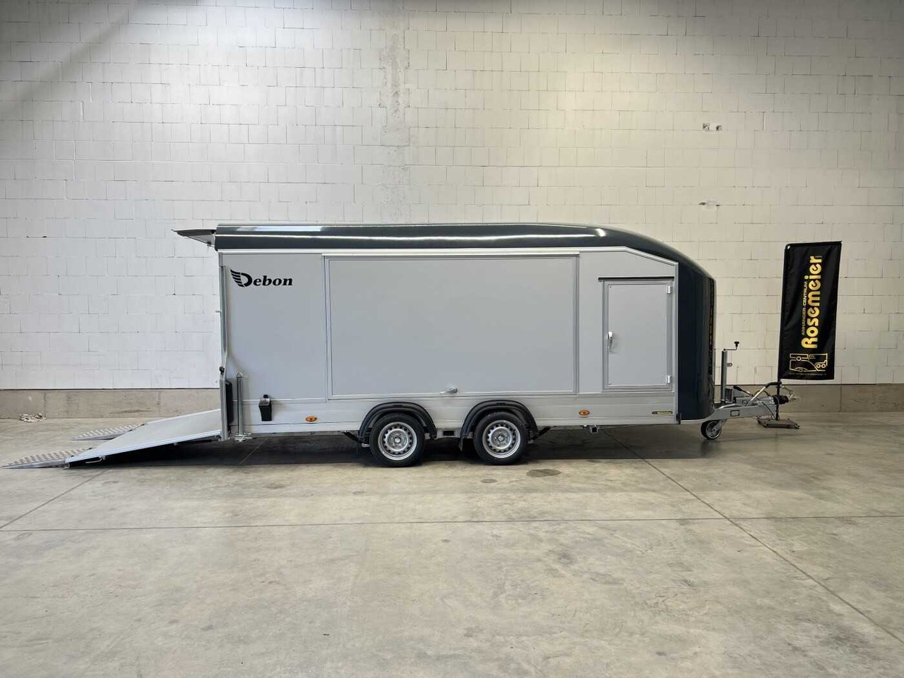 CHEVAL LIBERTE DEBON C1000 Roadster Autotransporter geschlossen - Remolque portavehículos: foto 2 CHEVAL LIBERTE DEBON C1000 Roadster Autotransporter geschlossen - Remolque portavehículos: foto 2