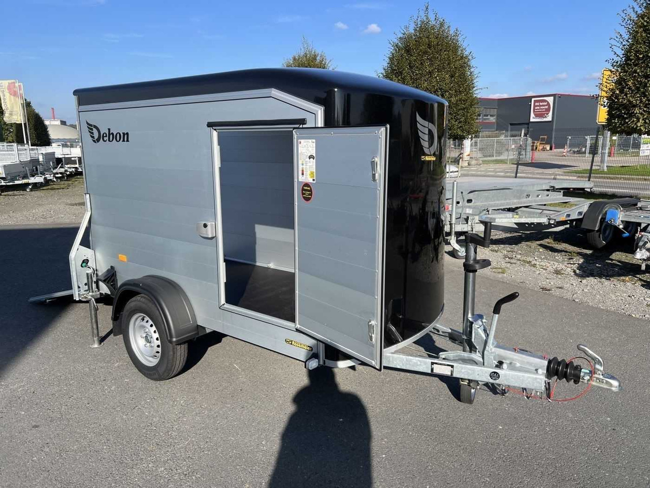 CHEVAL LIBERTE DEBON C255 Seitentür Kofferanhänger - Remolque caja cerrada: foto 3 CHEVAL LIBERTE DEBON C255 Seitentür Kofferanhänger - Remolque caja cerrada: foto 3