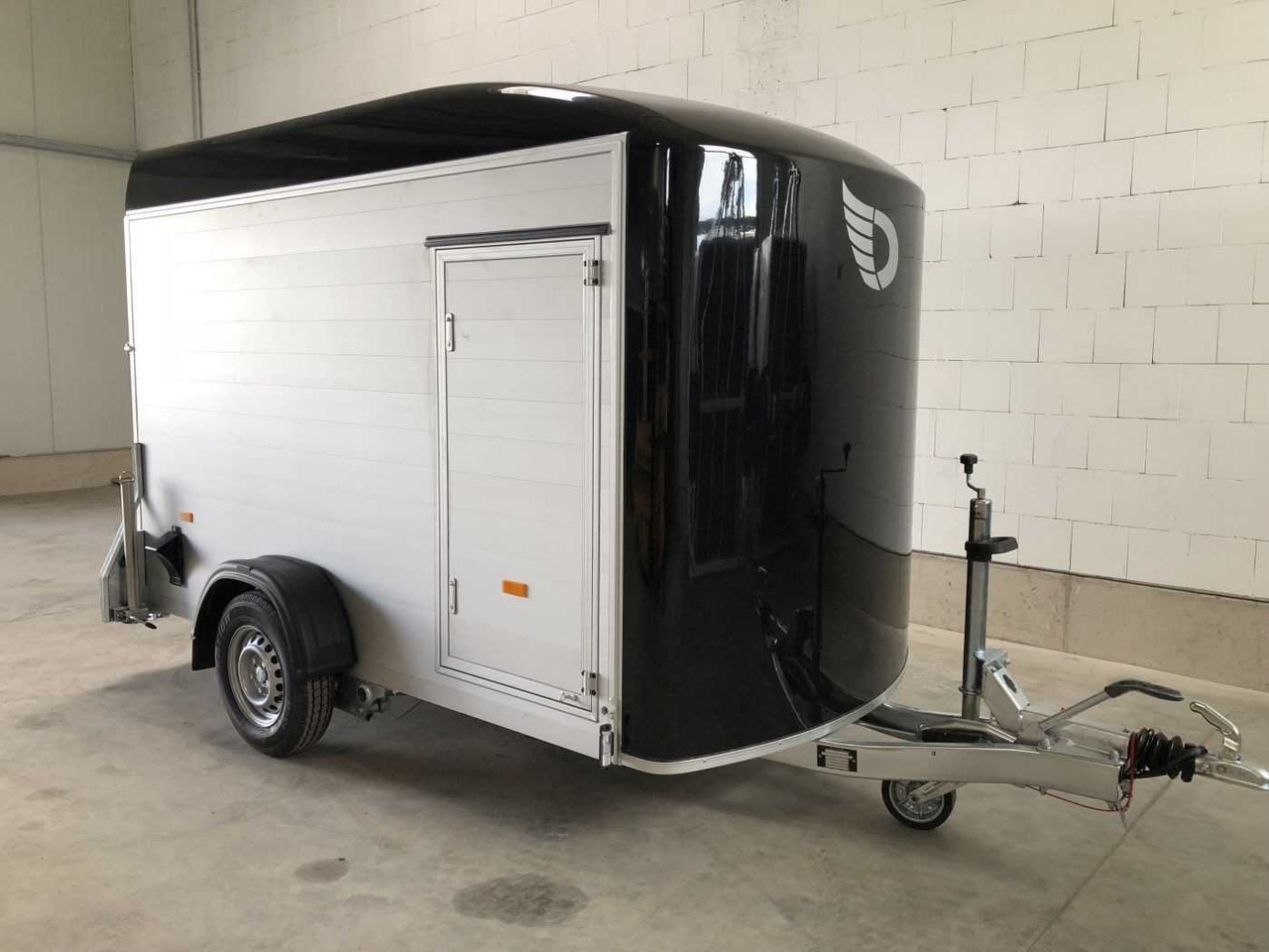 CHEVAL LIBERTE DEBON C300 Roadster Kofferanhänger - Remolque para moto: foto 2 CHEVAL LIBERTE DEBON C300 Roadster Kofferanhänger - Remolque para moto: foto 2