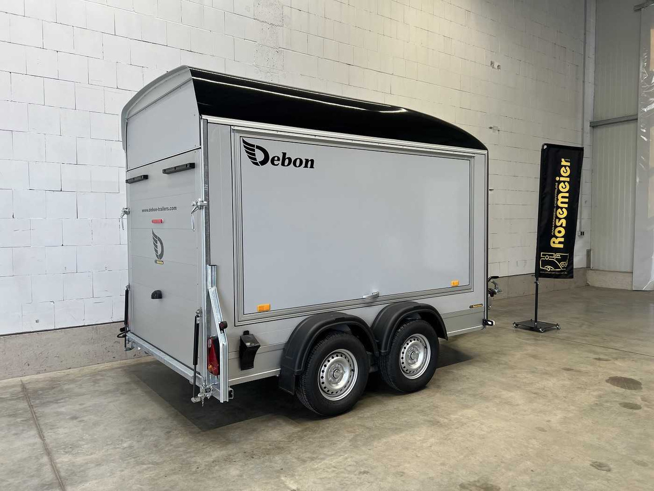 CHEVAL LIBERTE DEBON C500 Fourgon Verk.Kl re +Tür Kofferanhänger - Remolque venta ambulante: foto 2 CHEVAL LIBERTE DEBON C500 Fourgon Verk.Kl re +Tür Kofferanhänger - Remolque venta ambulante: foto 2