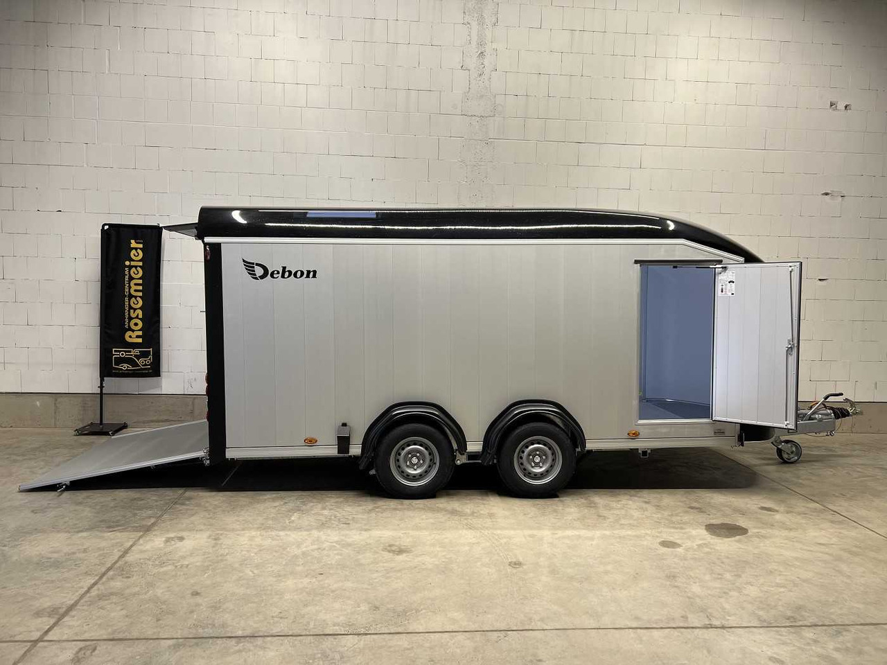 CHEVAL LIBERTE DEBON C900 Roadster Kofferanhänger - Remolque caja cerrada: foto 2 CHEVAL LIBERTE DEBON C900 Roadster Kofferanhänger - Remolque caja cerrada: foto 2