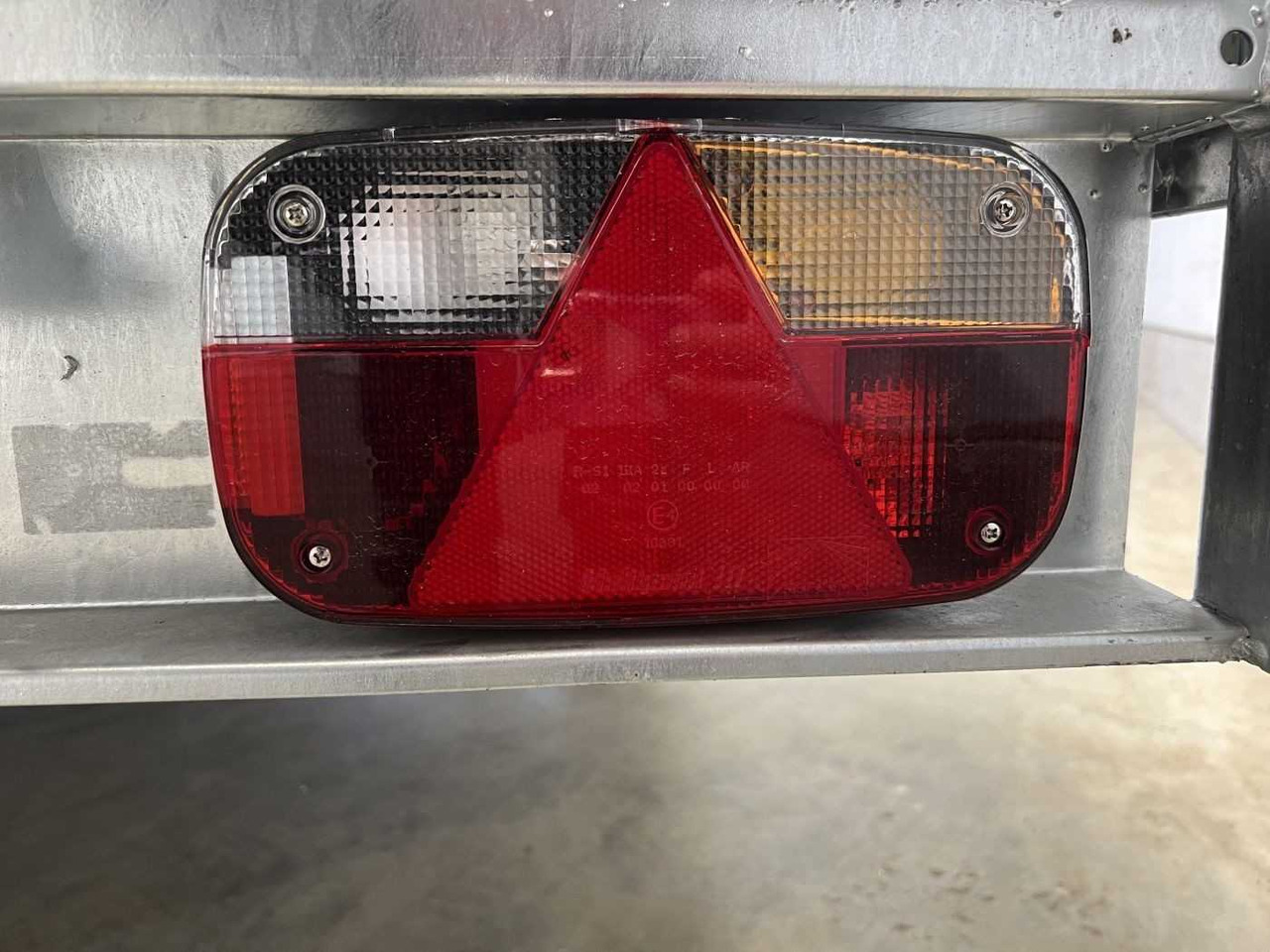 Leasing de EDUARD 3318-3-PMV-1863 Autotransporter EDUARD 3318-3-PMV-1863 Autotransporter: foto 22