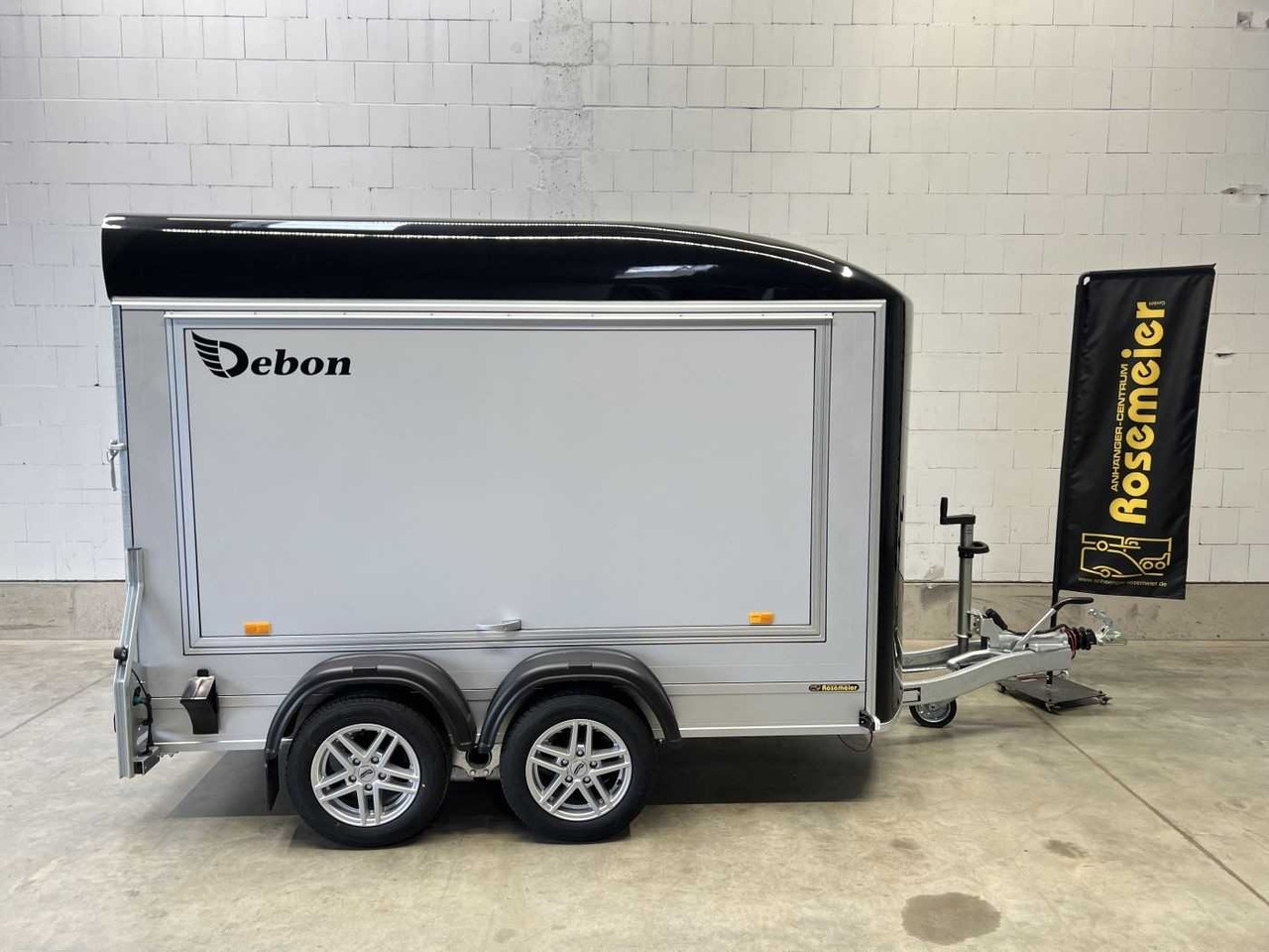 CHEVAL LIBERTE DEBON C500 Fourgon Verk.Kl re +Tür A Kofferanhänger - Remolque: foto 2 CHEVAL LIBERTE DEBON C500 Fourgon Verk.Kl re +Tür A Kofferanhänger - Remolque: foto 2