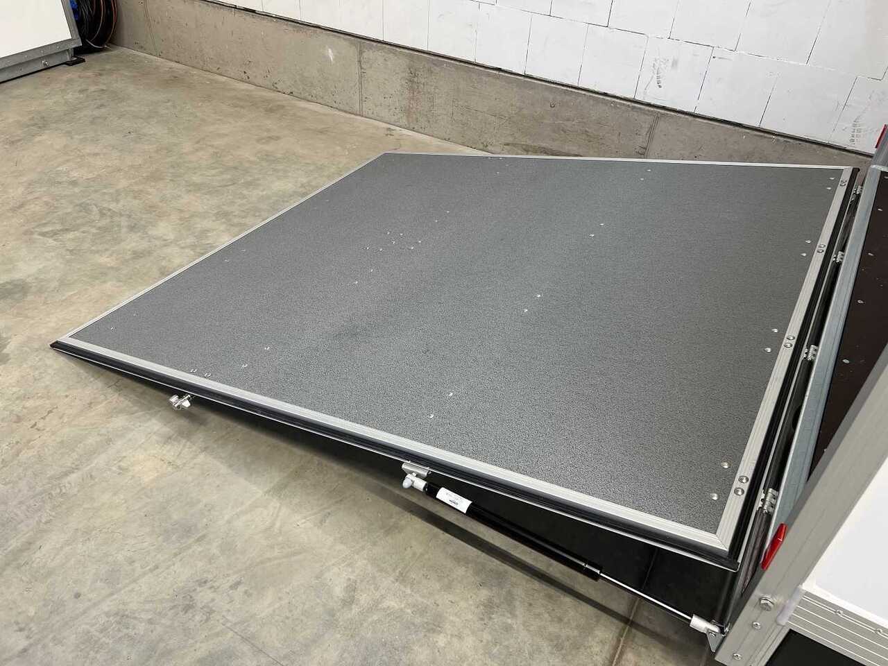 Remolque caja cerrada nuevo UNSINN UKU 421719-26-14 Rampe Tür Fen Kofferanhänger: foto 23