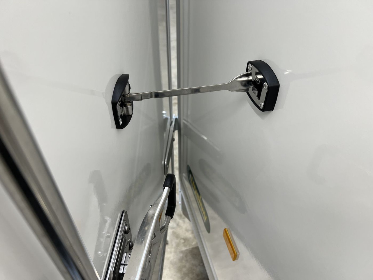 Remolque venta ambulante nuevo UNSINN UKU 421719-26-14 VKL Verkaufsanhänger: foto 14