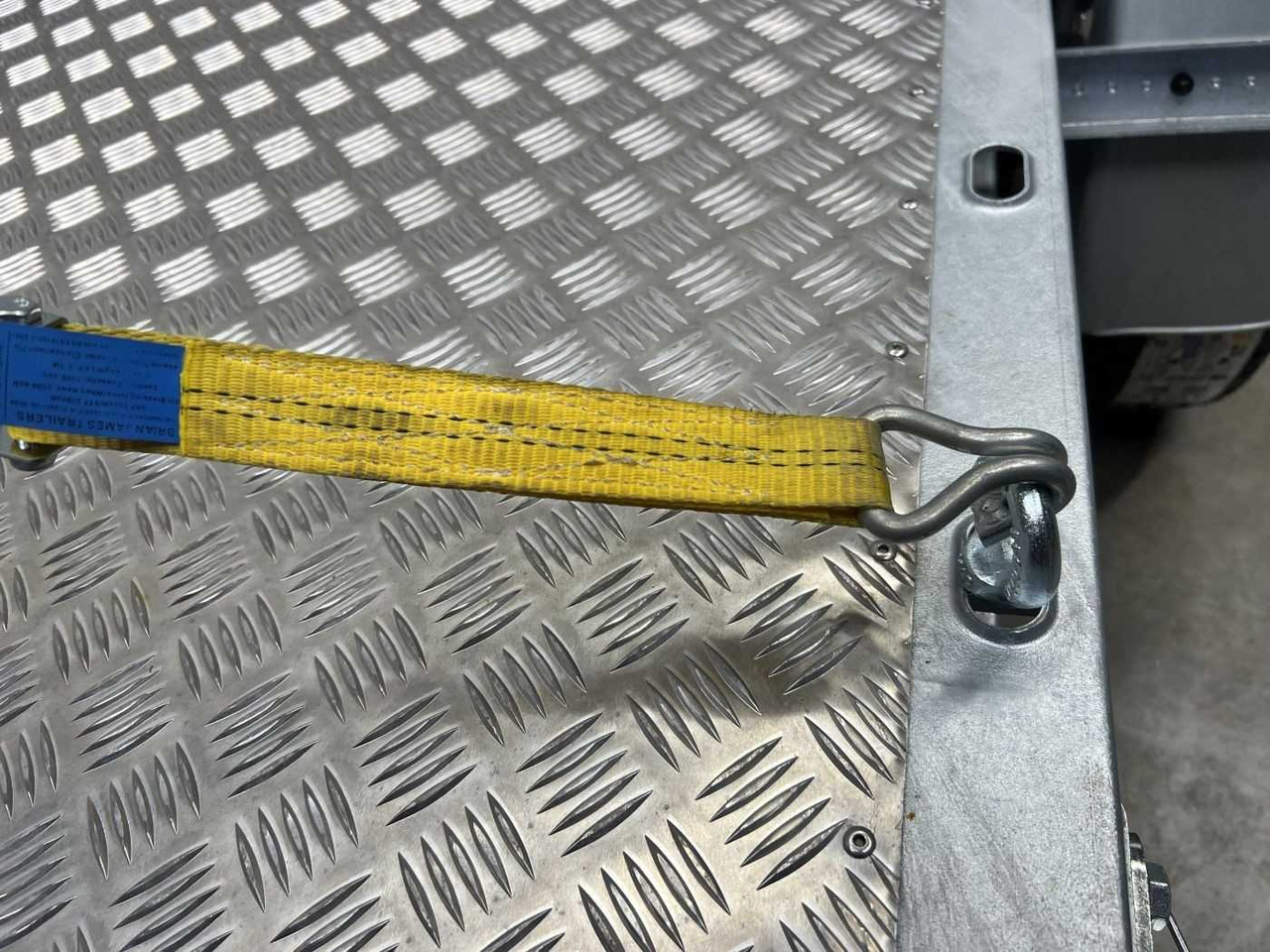 Leasing de VEZEKO Generator 1-Achser Maschinentransporter VEZEKO Generator 1-Achser Maschinentransporter: foto 16 Leasing de VEZEKO Generator 1-Achser Maschinentransporter VEZEKO Generator 1-Achser Maschinentransporter: foto 16