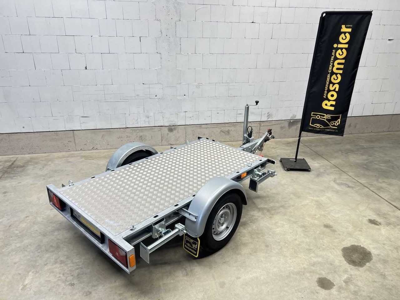 VEZEKO Generator 1-Achser Motorradanhänger - Remolque para moto: foto 4 VEZEKO Generator 1-Achser Motorradanhänger - Remolque para moto: foto 4