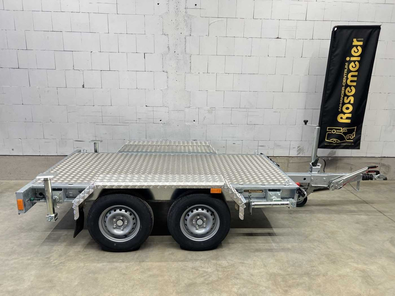 VEZEKO Generator 2-Achser Maschinentransporter - Remolque para moto: foto 2 VEZEKO Generator 2-Achser Maschinentransporter - Remolque para moto: foto 2