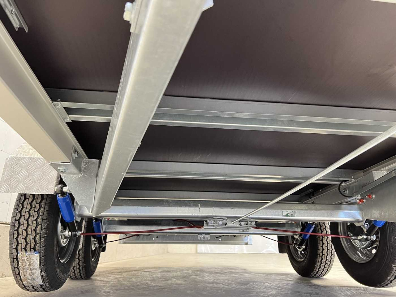 Remolque caja cerrada nuevo VEZEKO TK B 27.35 Individual Kofferanhänger: foto 30