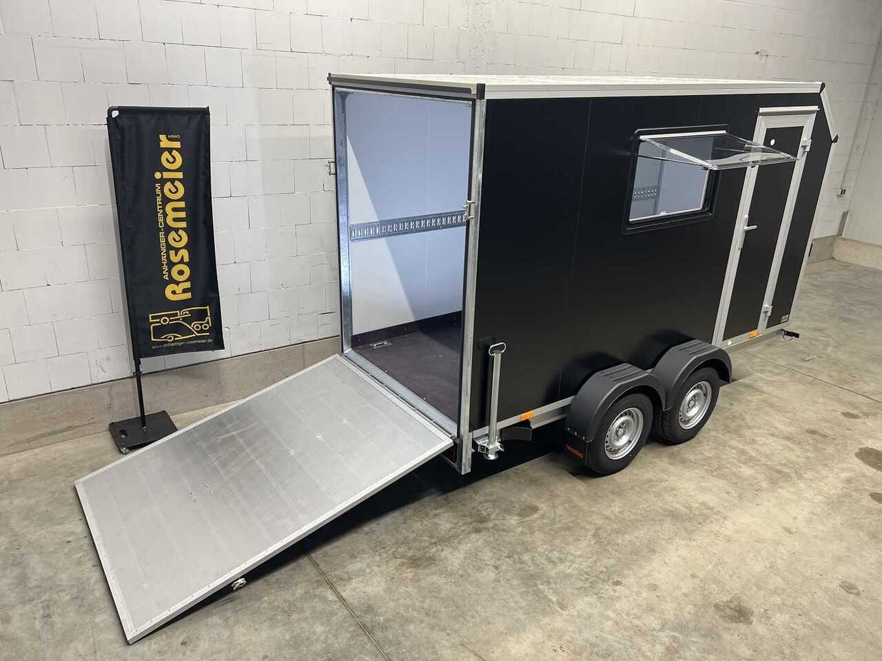 VEZEKO TK B 27.35 Rampe Tür Fen Aero Kofferanhänger - Remolque caja cerrada: foto 3 VEZEKO TK B 27.35 Rampe Tür Fen Aero Kofferanhänger - Remolque caja cerrada: foto 3