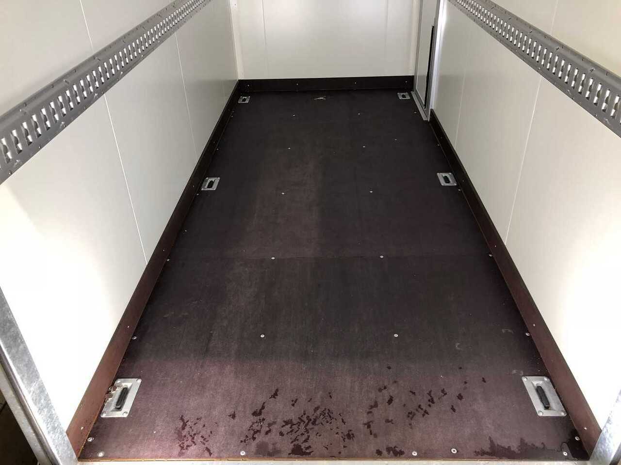 Leasing de VEZEKO TK B 27.35 Rampe Tür Fenster Kofferanhänger VEZEKO TK B 27.35 Rampe Tür Fenster Kofferanhänger: foto 11