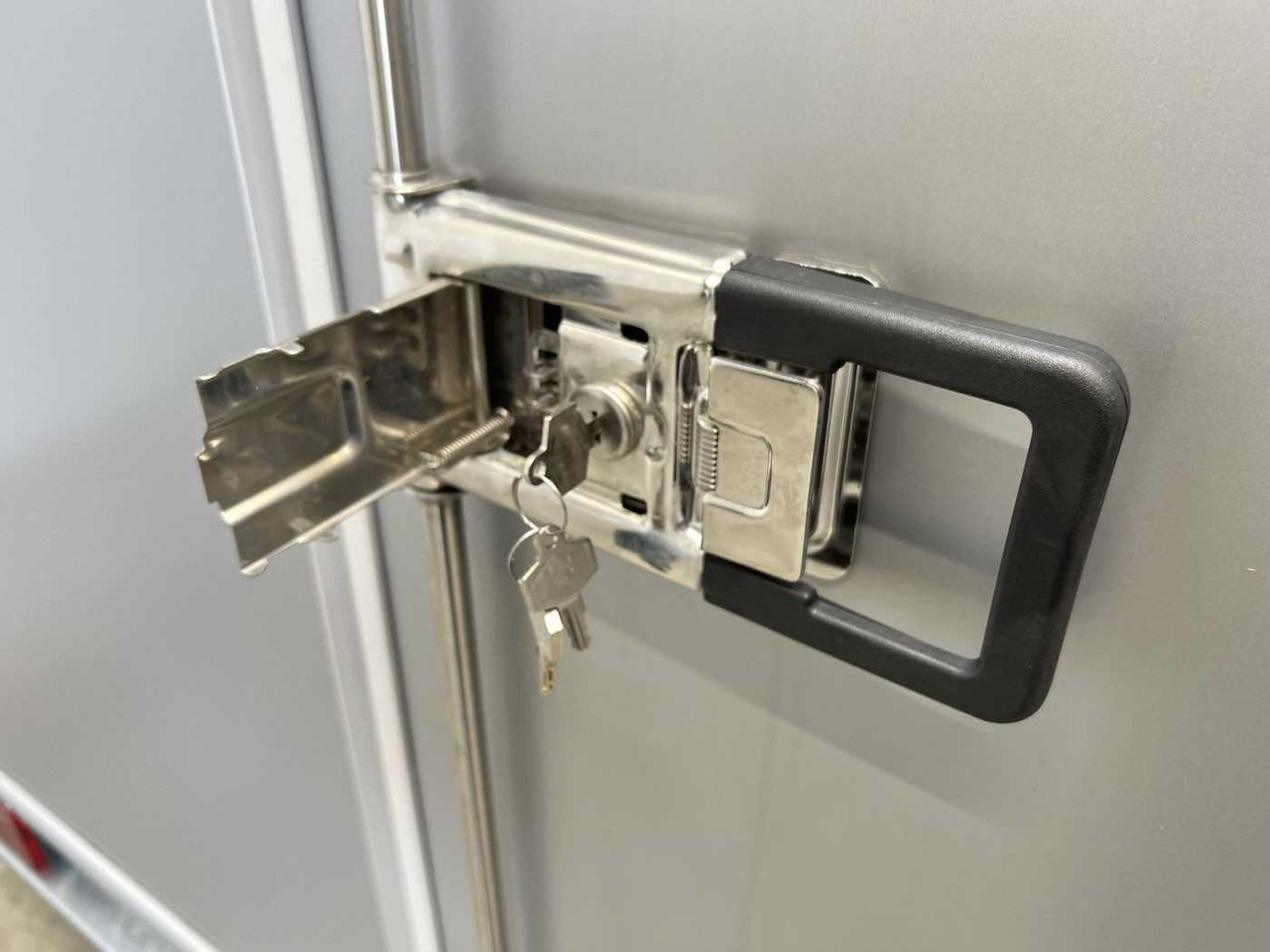 Remolque caja cerrada nuevo VEZEKO TK D 27.40 Flügeltüren+Seitenk Kofferanhänger Promotionanhänger: foto 19