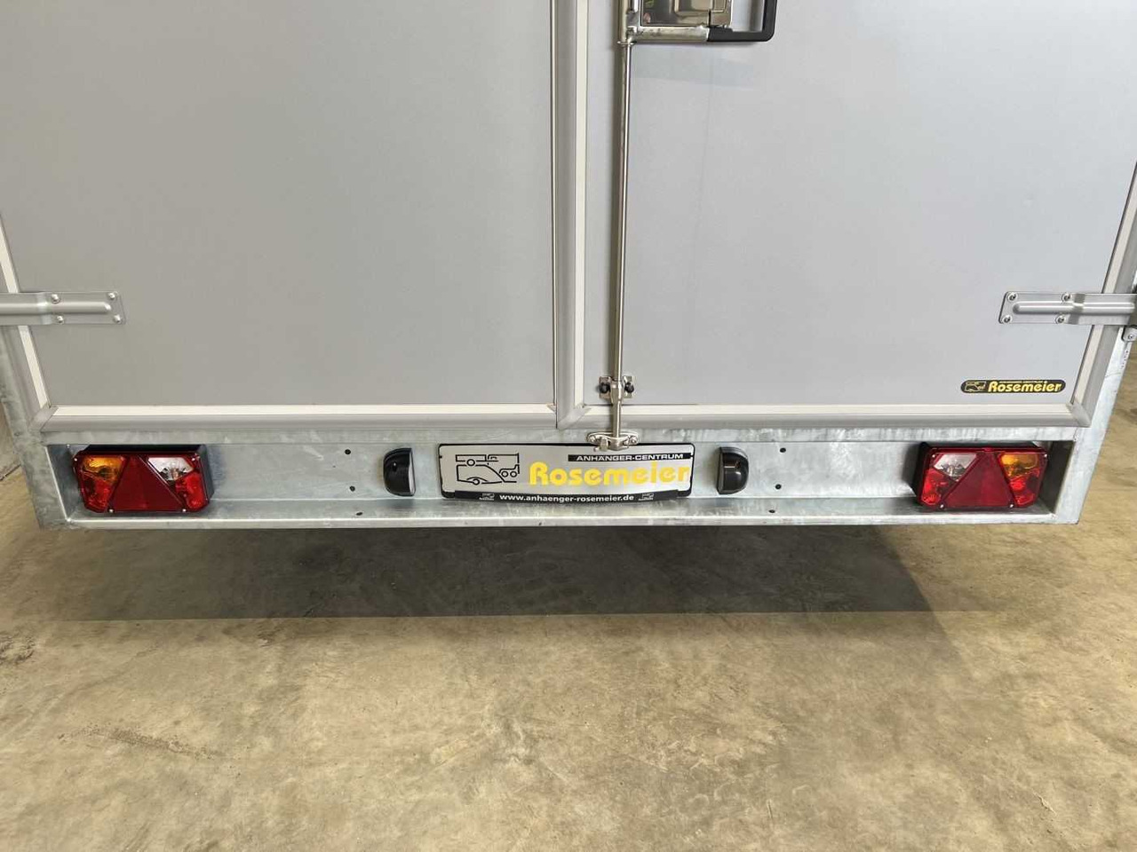 Remolque caja cerrada nuevo VEZEKO TK D 27.40 Flügeltüren+Seitenk Kofferanhänger Promotionanhänger: foto 20