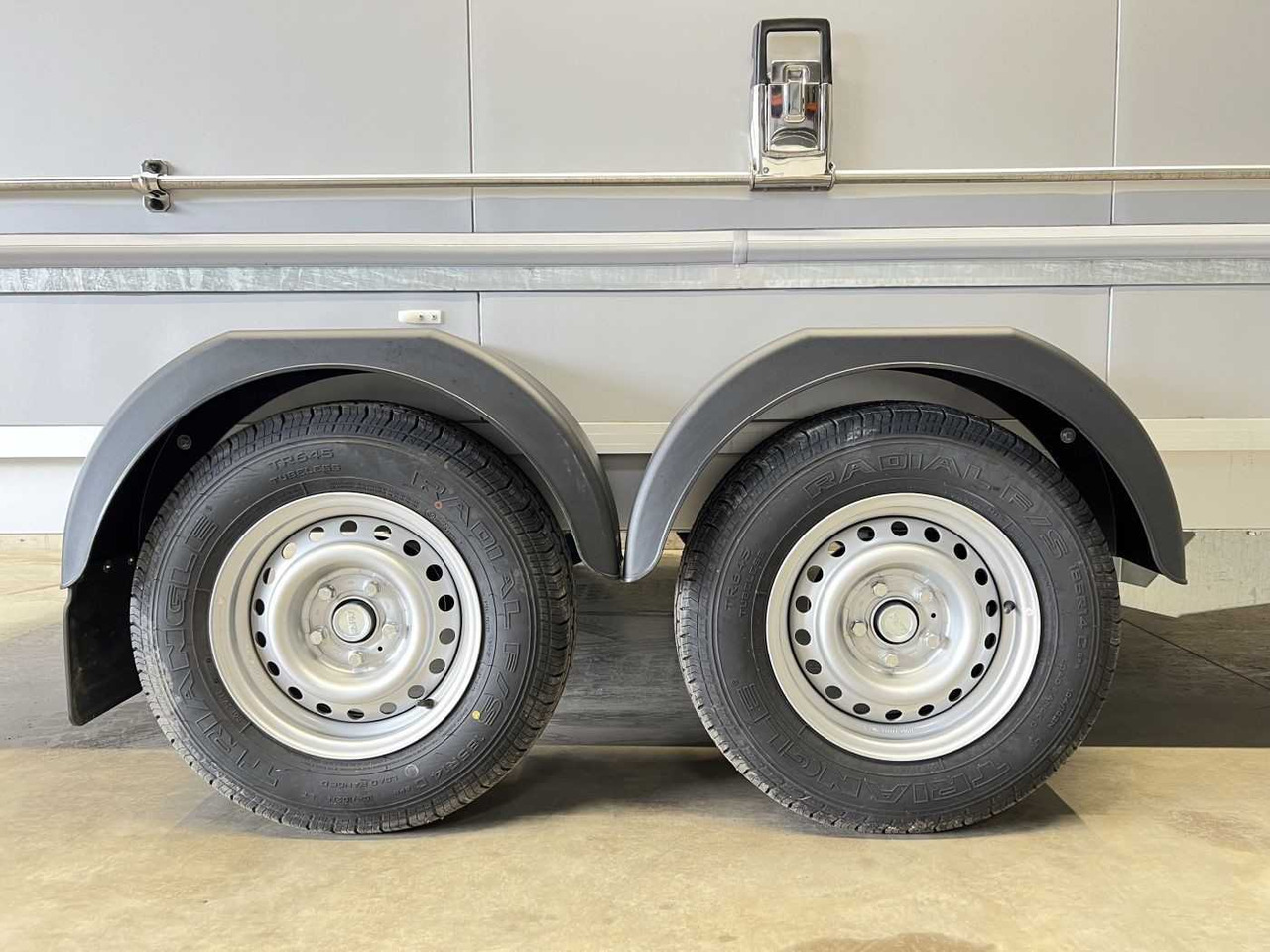 Remolque caja cerrada nuevo VEZEKO TK D 27.40 Flügeltüren+Seitenk Kofferanhänger Promotionanhänger: foto 22