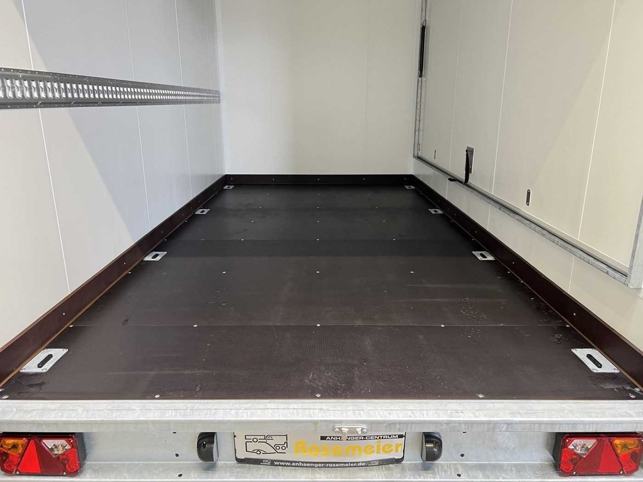 Remolque caja cerrada nuevo VEZEKO TK D 27.40 Flügeltüren+Seitenk Kofferanhänger Promotionanhänger: foto 10